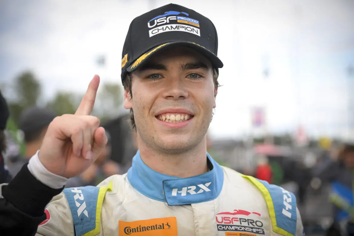 包含Scout新星领先优势明显表现突出，法国队前途光明！上演精彩一战的词条